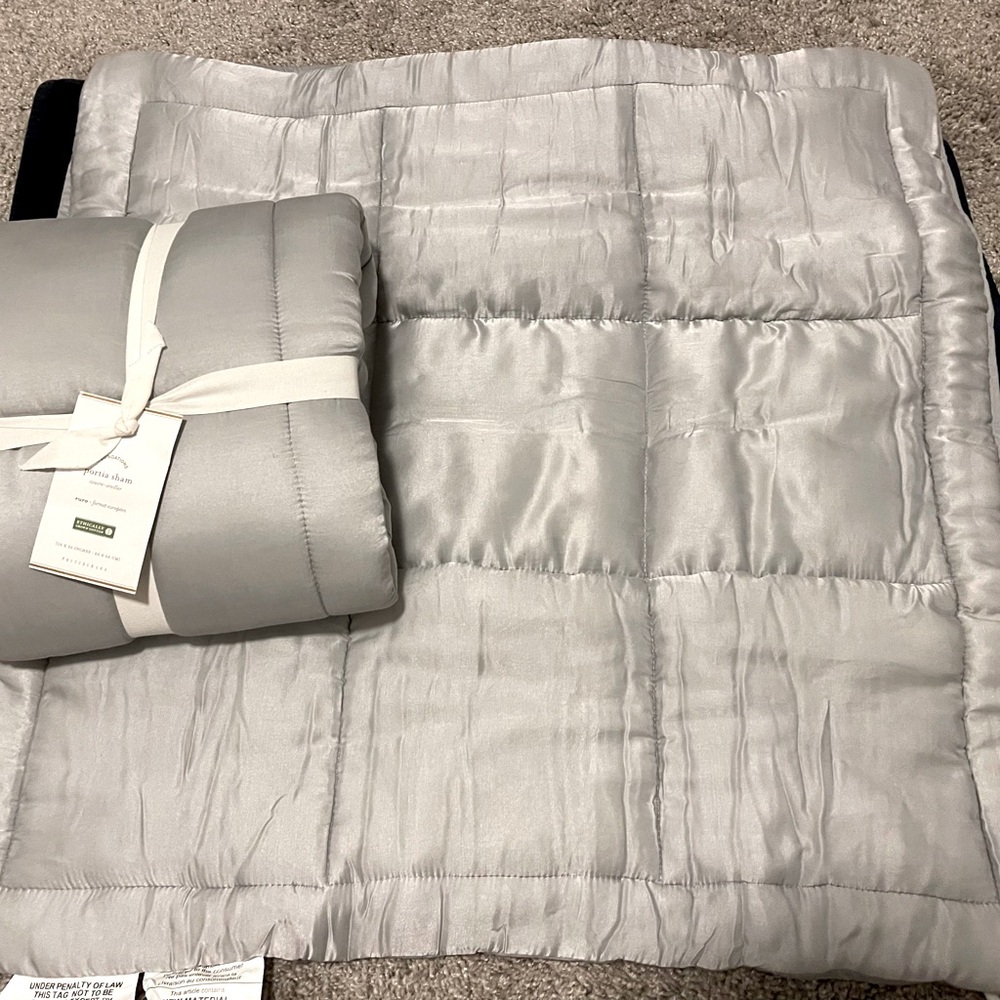 New Pottery Barn Portia Silk/Cotton Quilted Euro Shams, Gray 26” $160 Retail